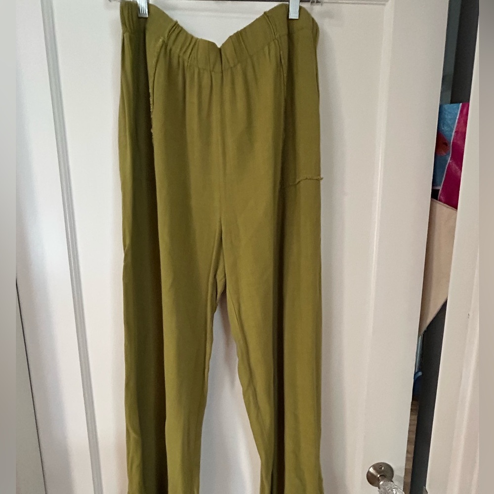 Umgee pant NWT